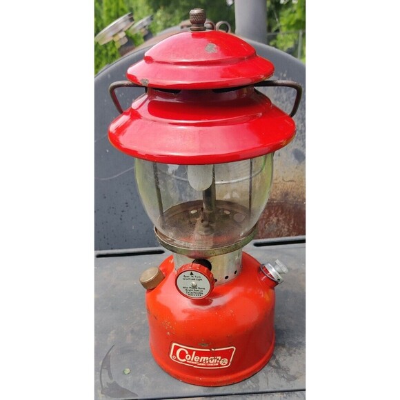 Vintage Camp Lantern - COLEMAN - 200A -1966 - Single Mantle USA-Works - Picture 2 of 13